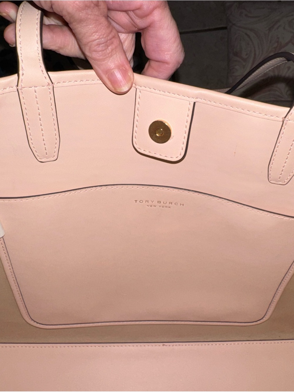 Tory Burch Geo Logo Tote Bag-Large - Picture 12 of 15